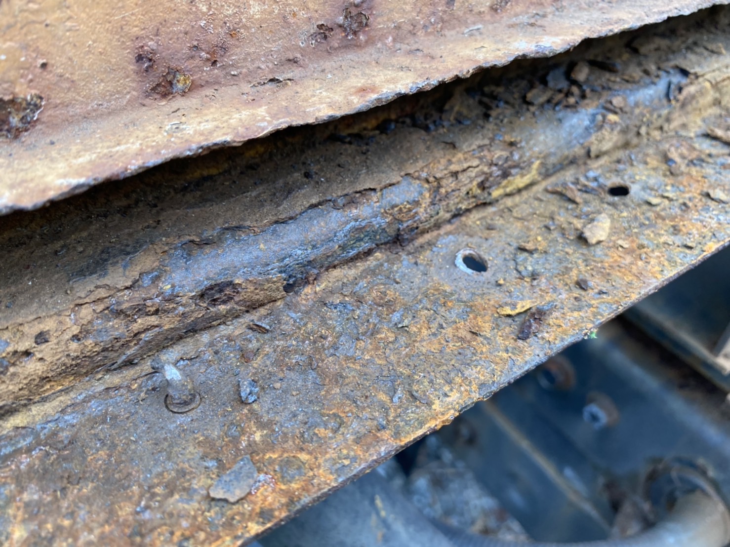 クレーンの塗装